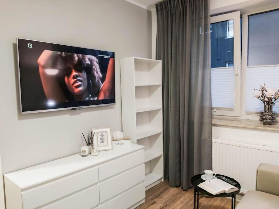 Bezagenta Mozart3 Studio Easy Access To City Wifi Varšava Exteriér fotografie